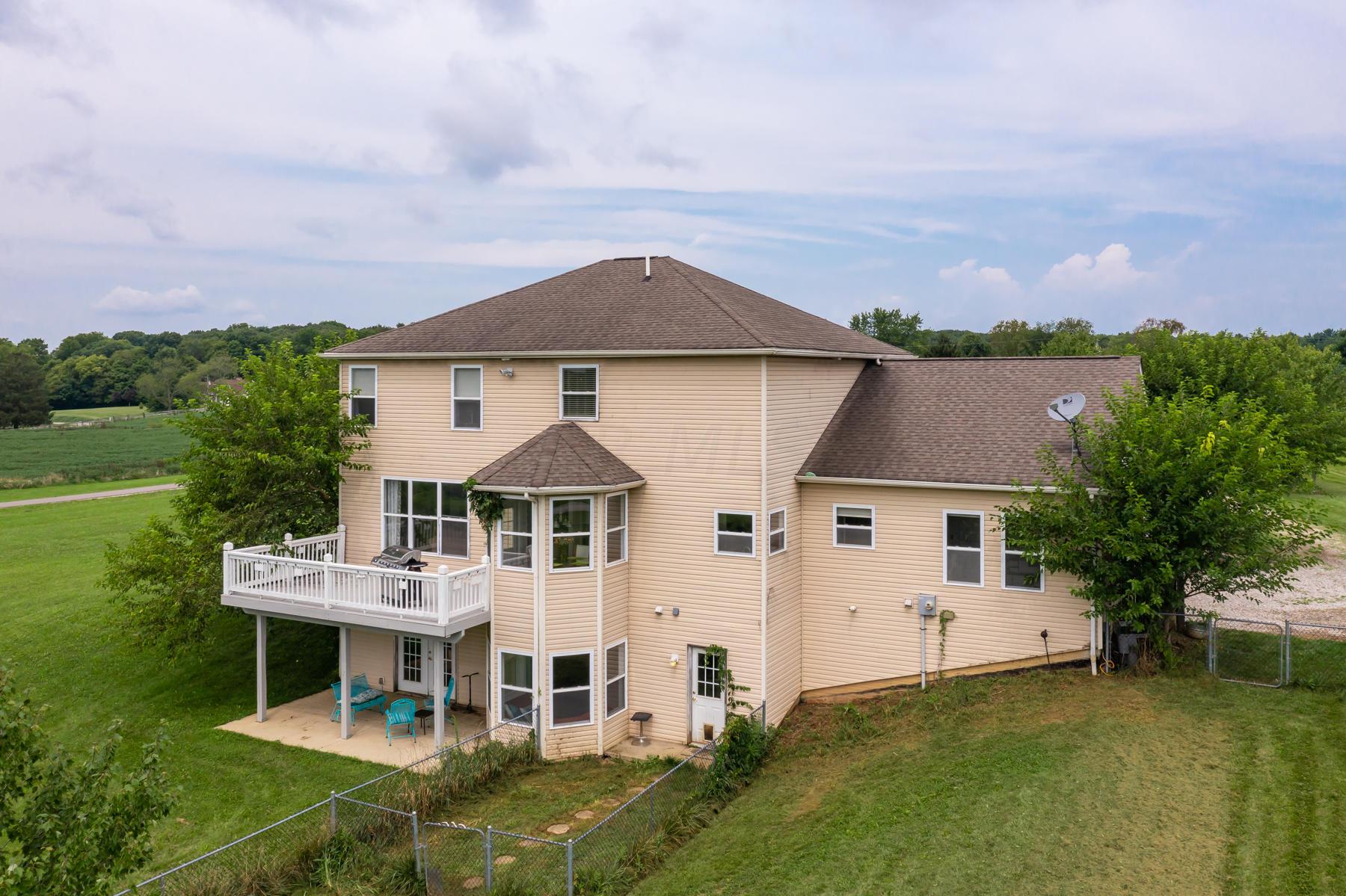 1182 Case Road Delaware, OH 43015 - Photo 9 of 56