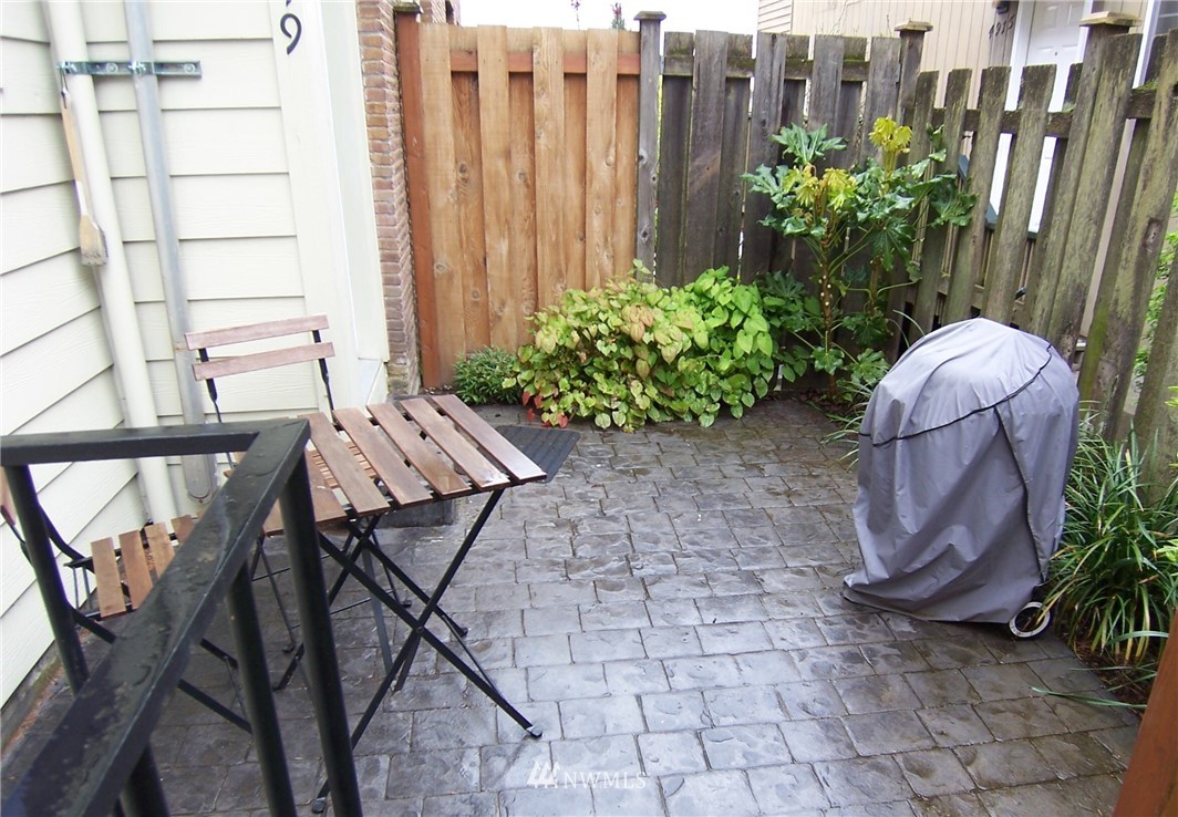 1021 North 50th Street Seattle, WA 98103 - Photo 21 of 24 Gallery Image 21