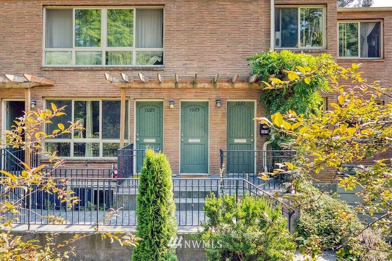 1021 North 50th Street Seattle, WA 98103 - Photo 24 of 24 Gallery Image 24