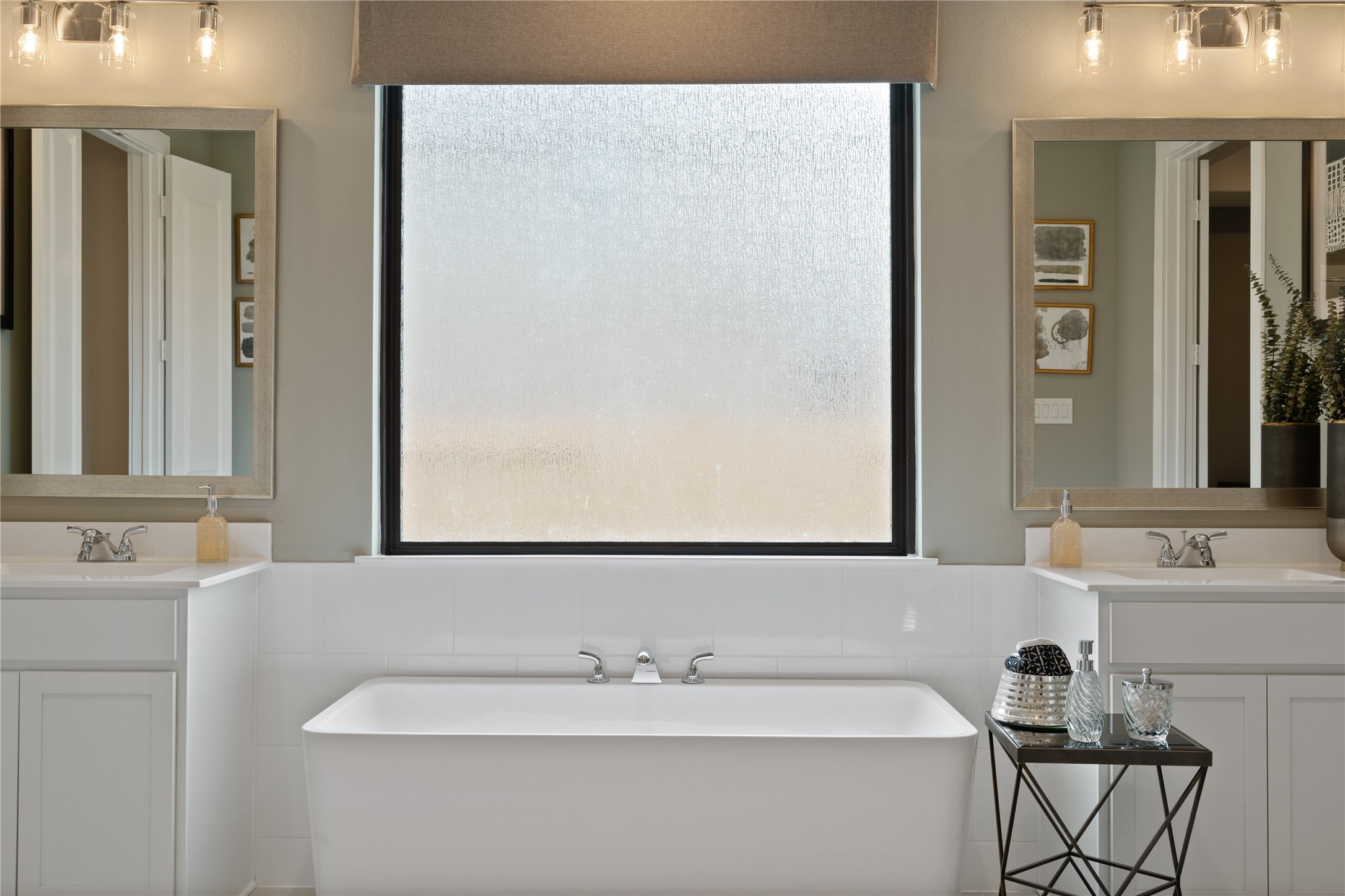 813 Green Ash Way Hempstead, TX 77445 - Photo 23 of 41 a bathroom with a sink and a mirror