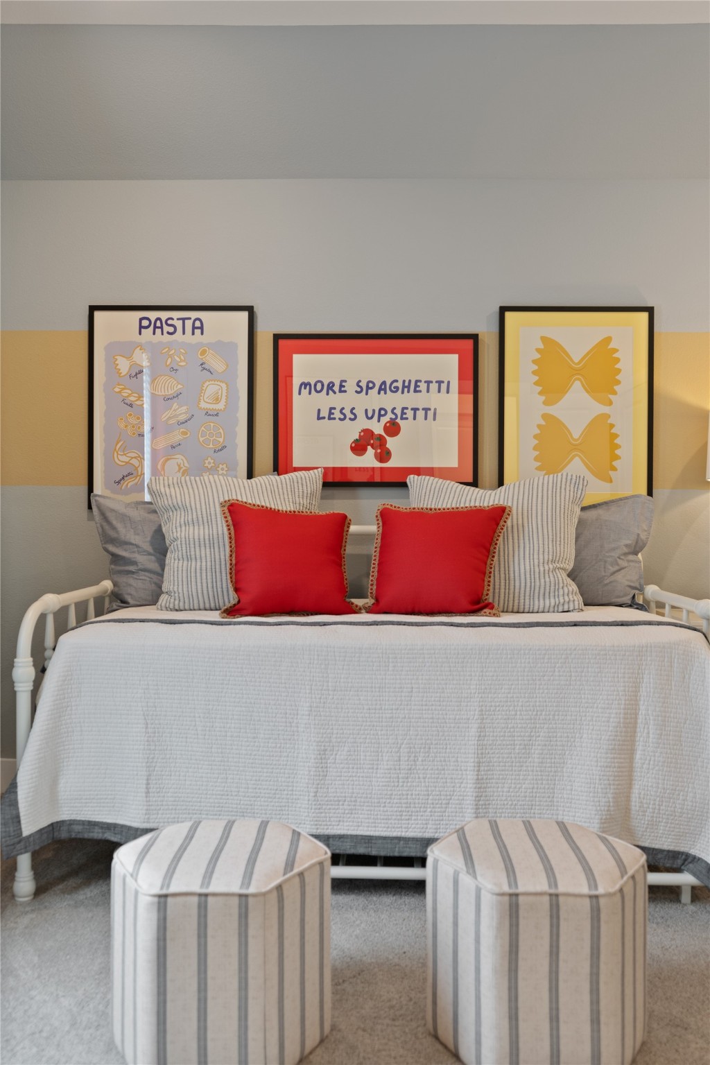 813 Green Ash Way Hempstead, TX 77445 - Photo 35 of 41 a bed sitting in a bedroom next to a lamp