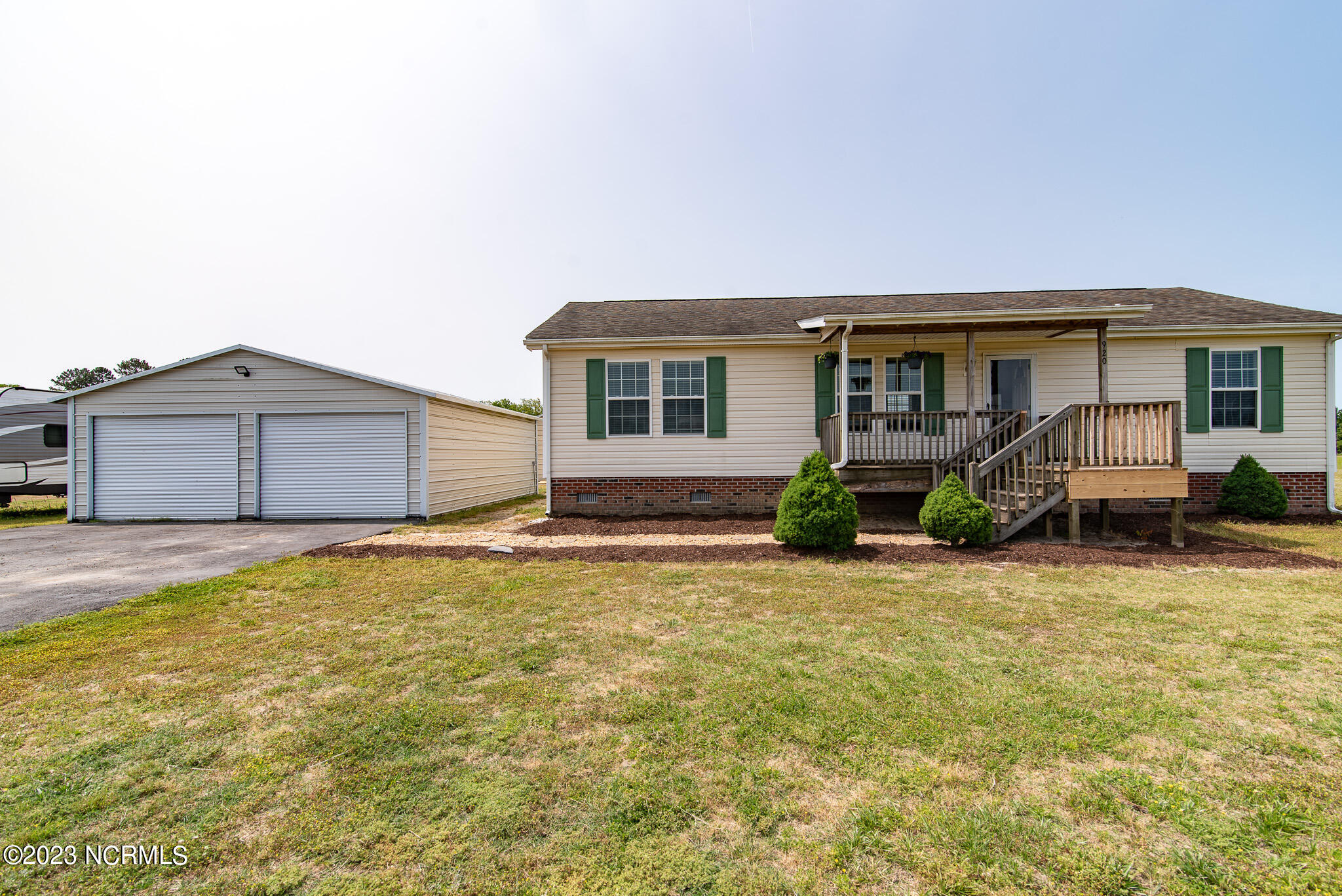 920 Gliden Road Belvidere, NC 27919 - Photo 1 of 48 DSC_1055