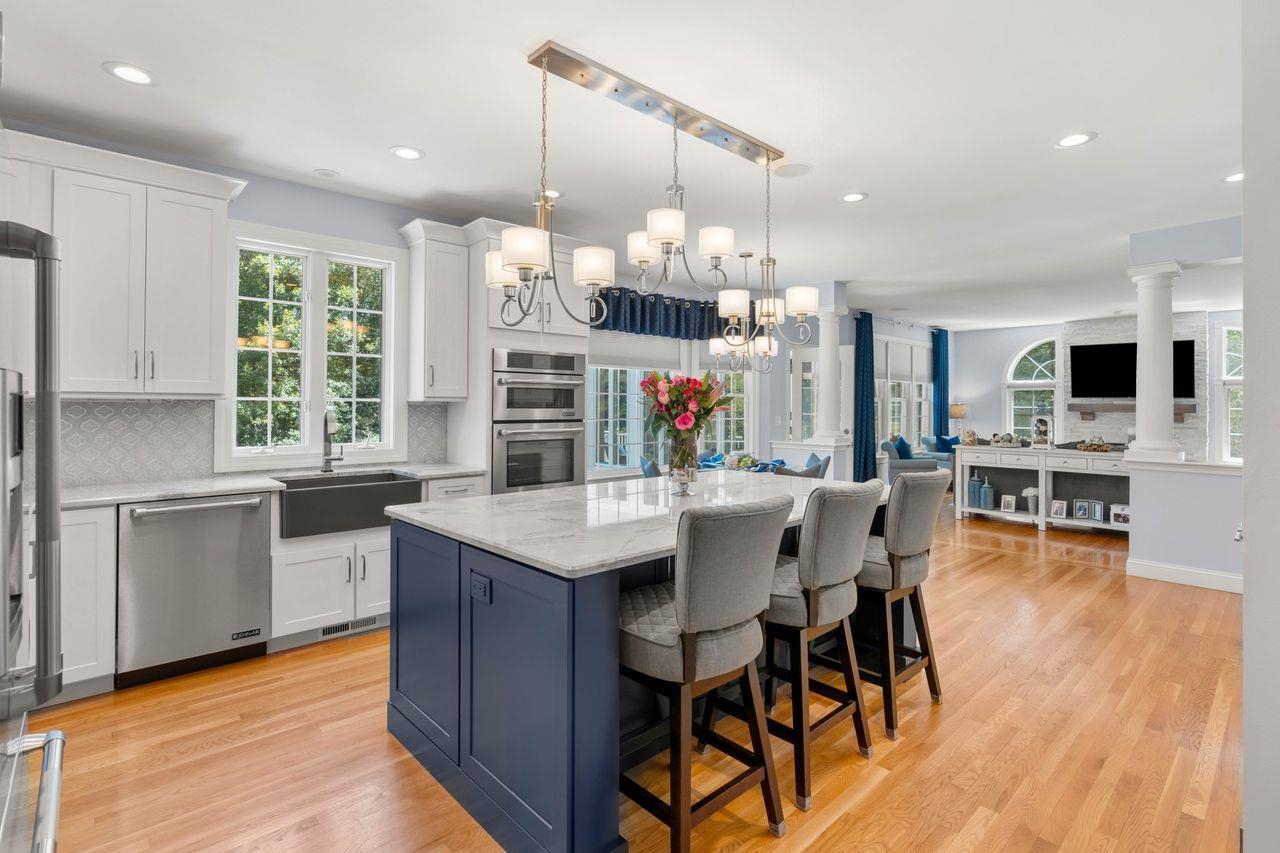 27 McAfee Farm Road Bedford, NH 03110 - Photo 12 of 53