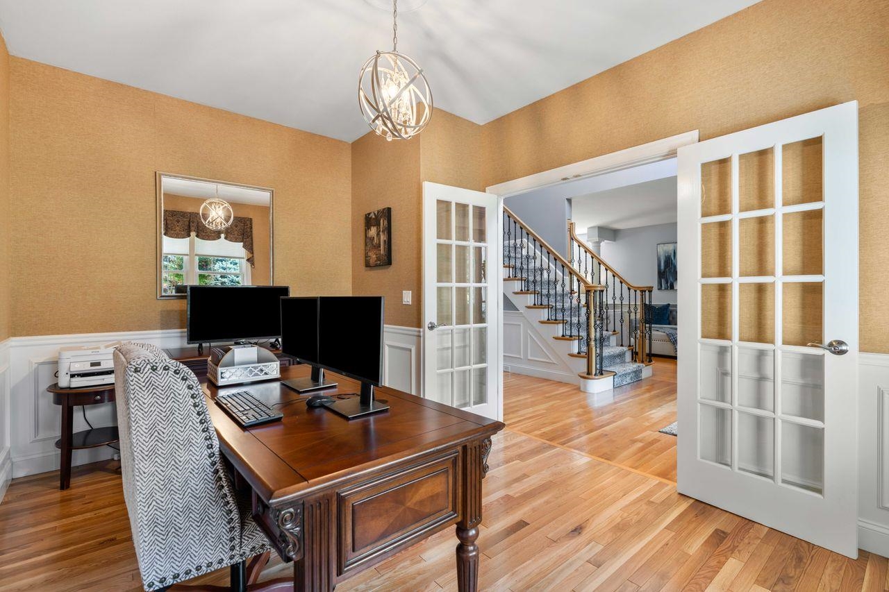 27 McAfee Farm Road Bedford, NH 03110 - Photo 15 of 53