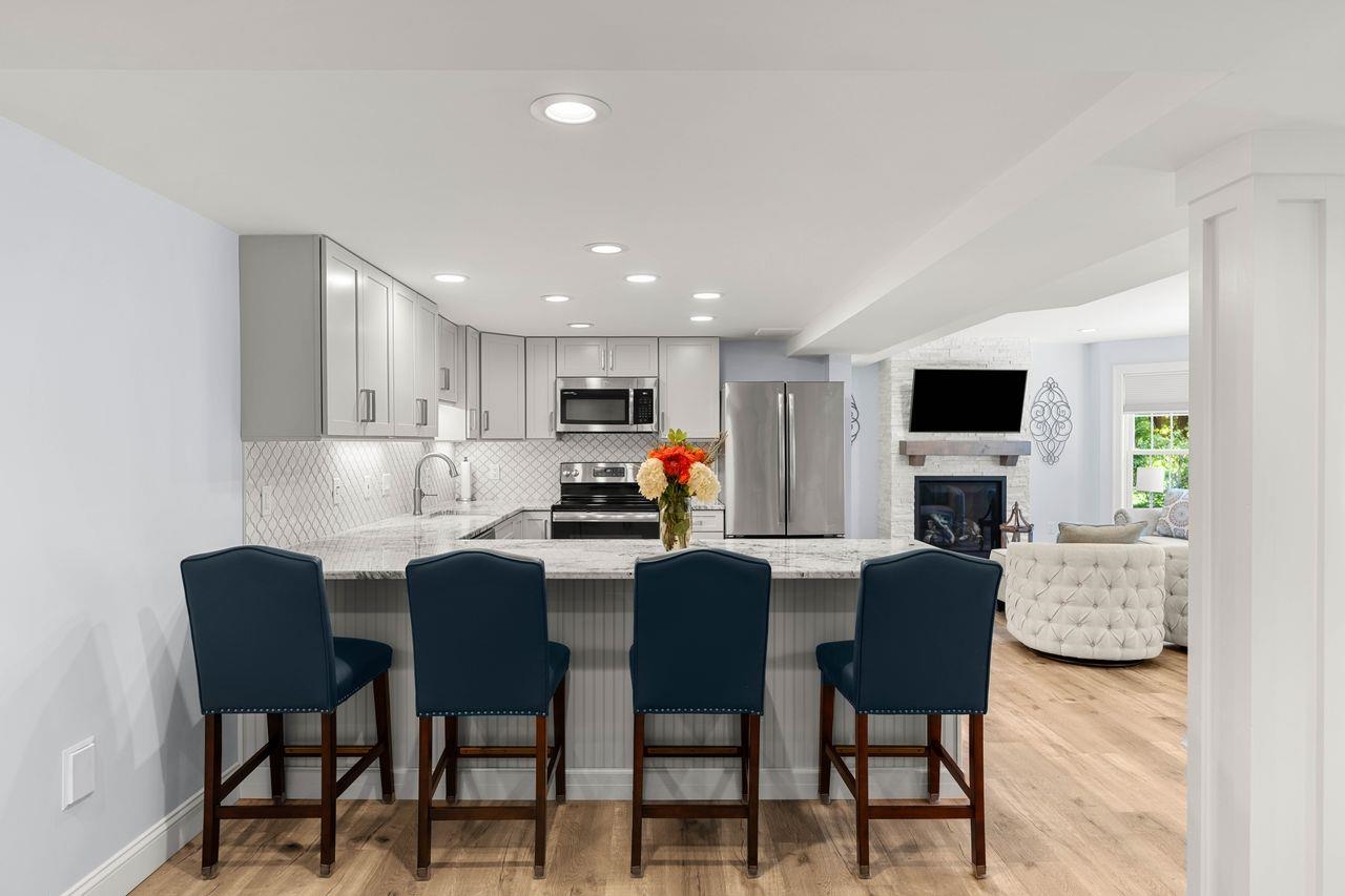 27 McAfee Farm Road Bedford, NH 03110 - Photo 33 of 53