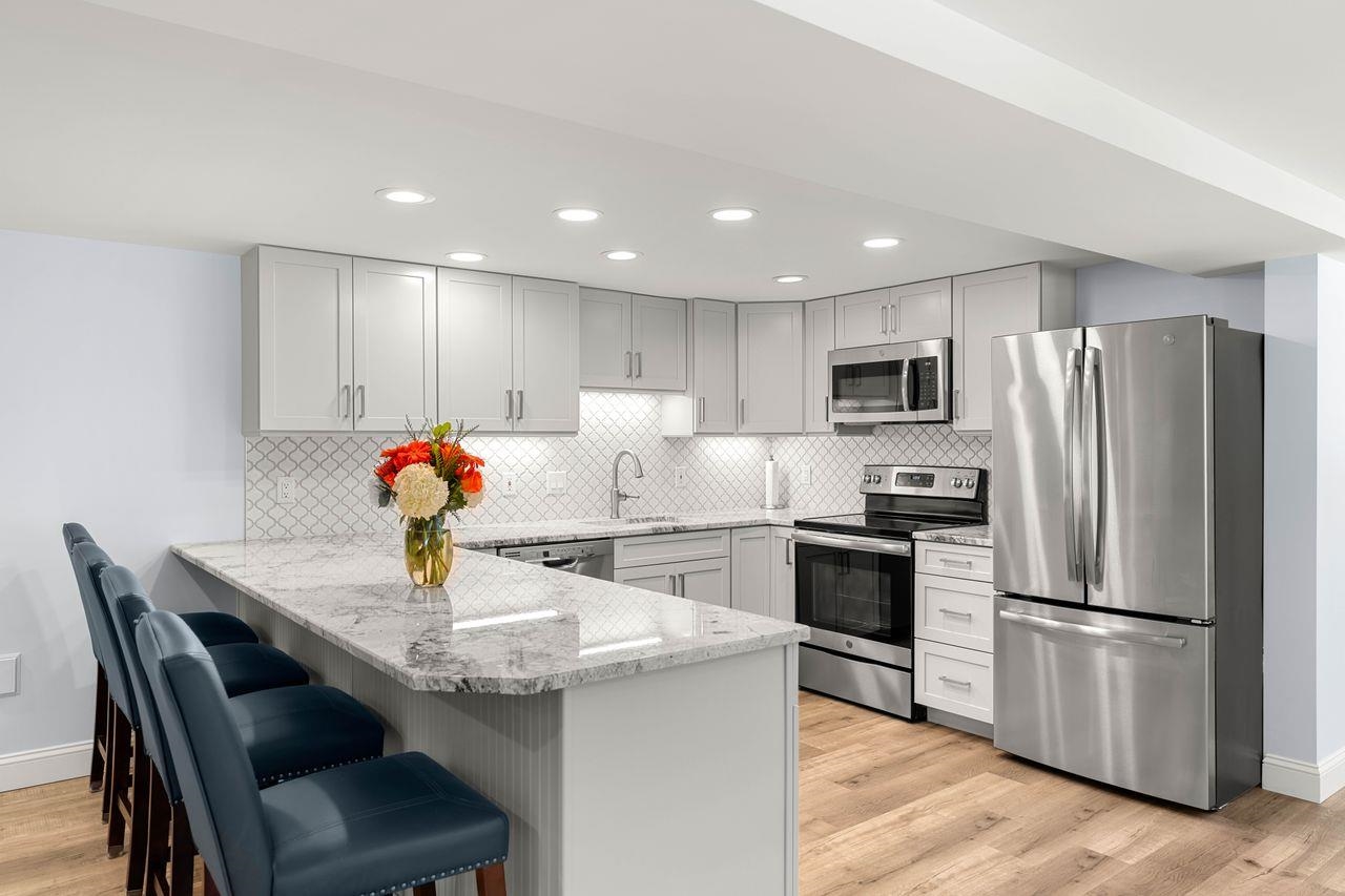 27 McAfee Farm Road Bedford, NH 03110 - Photo 34 of 53