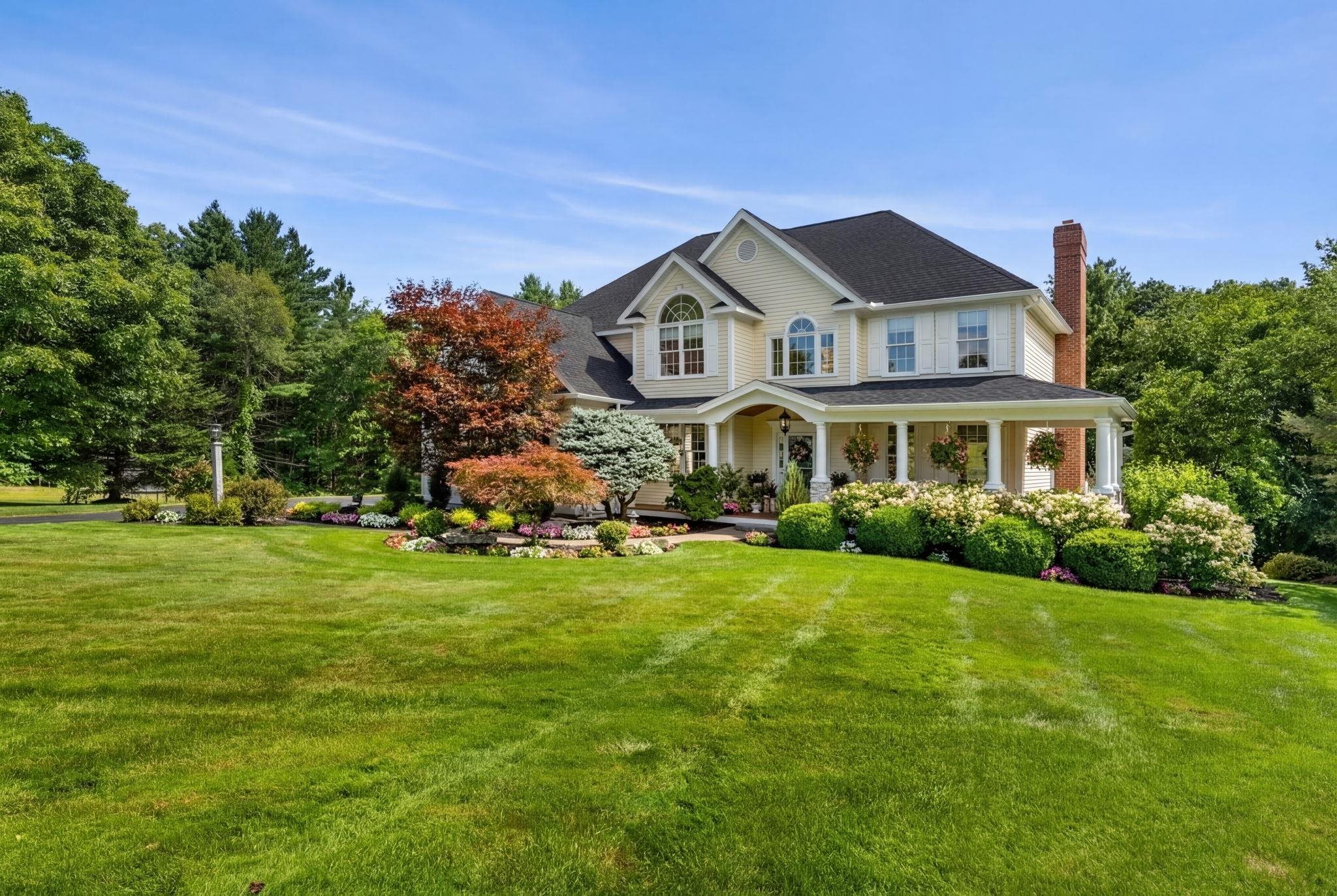 27 McAfee Farm Road Bedford, NH 03110 - Photo 4 of 53