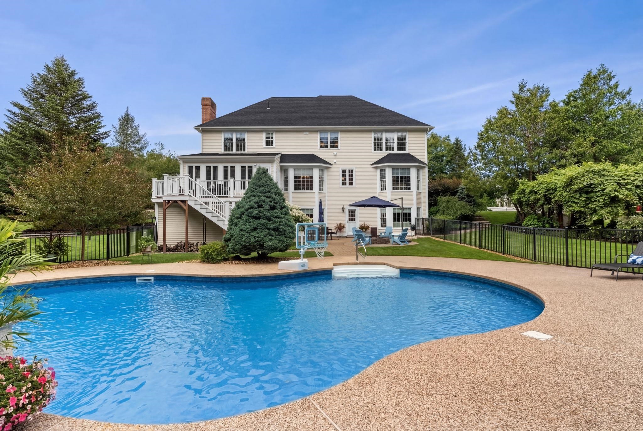 27 McAfee Farm Road Bedford, NH 03110 - Photo 41 of 53