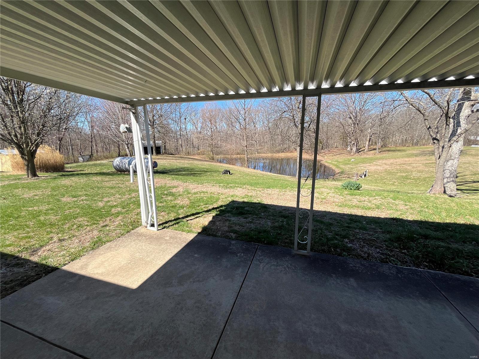 7 West Loop Road Winfield, MO 63389 - Photo 16 of 26