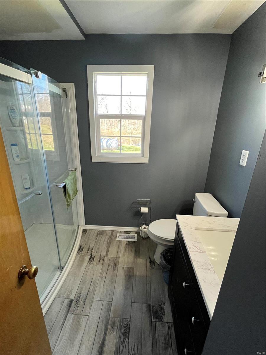 7 West Loop Road Winfield, MO 63389 - Photo 6 of 26