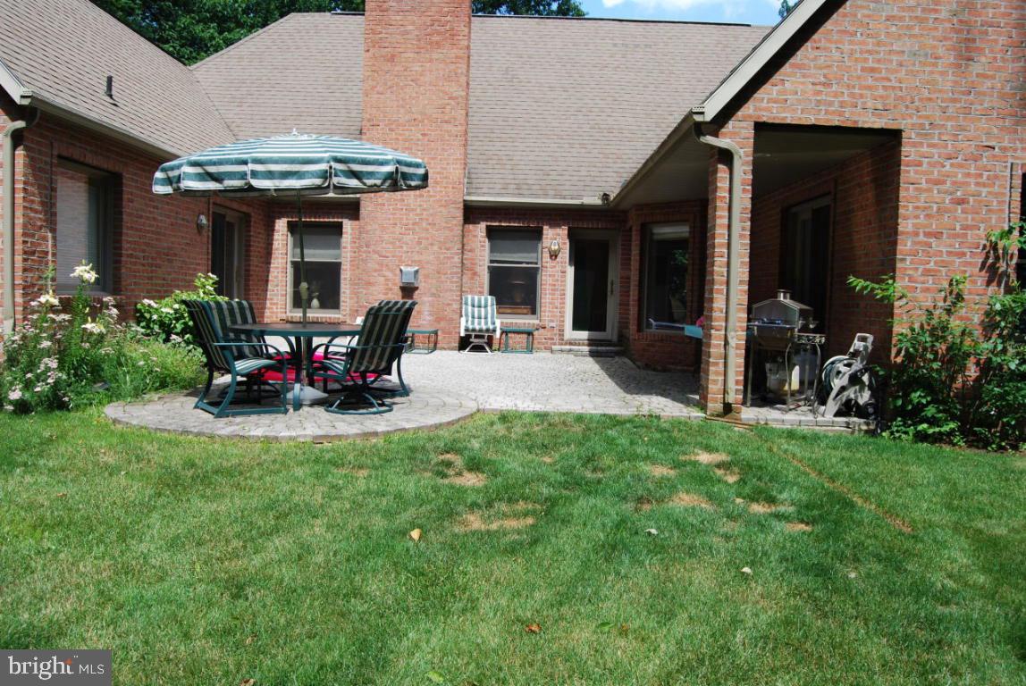 316 Ridge Avenue Ephrata, PA 17522 - Photo 4 of 16 Gallery Image 4