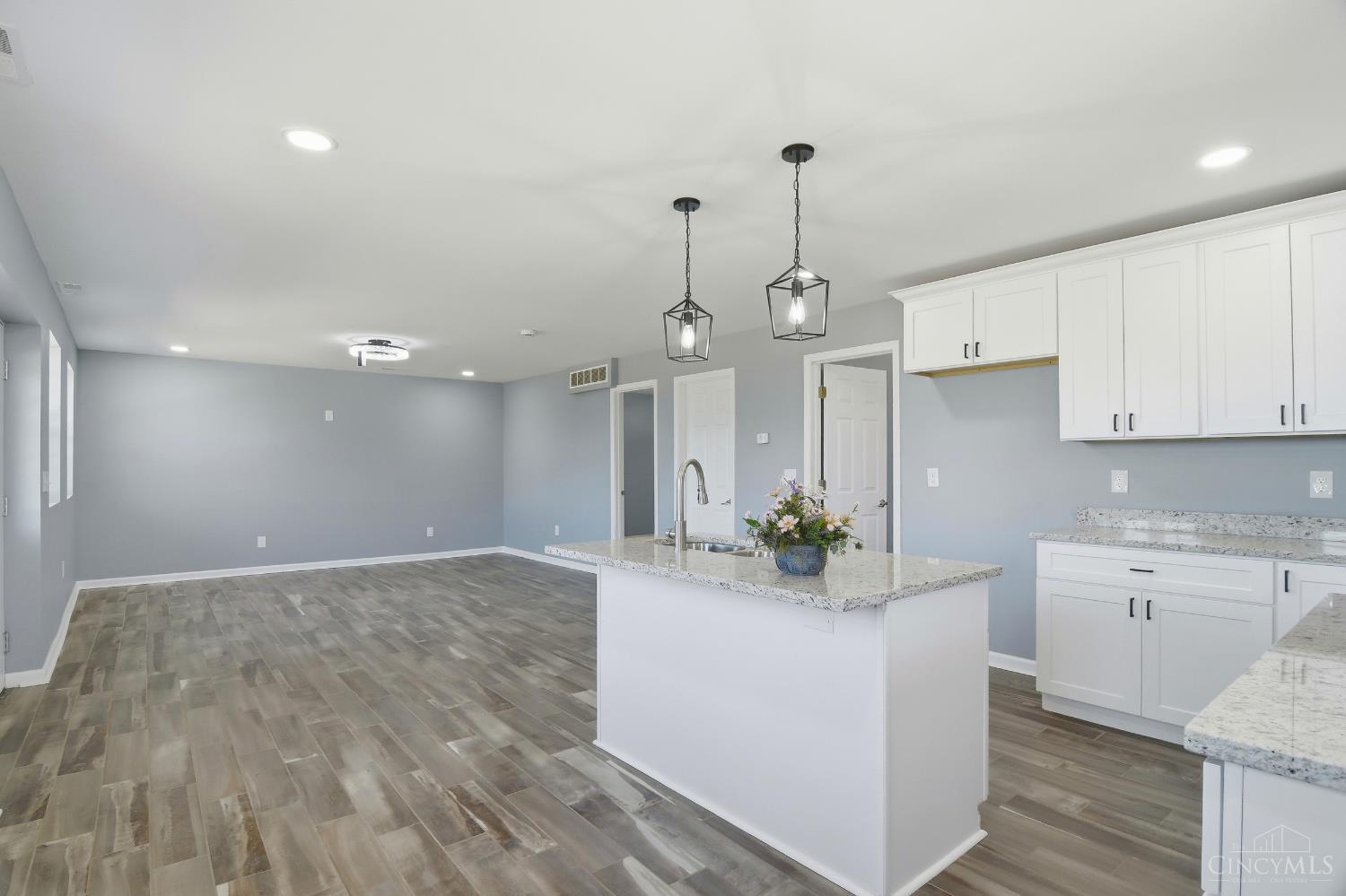 2678 Jackson Road Hamilton, OH 45011 - Photo 15 of 57