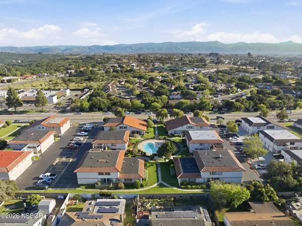 $425,000 | 259 Burton Mesa Boulevard, Unit A, Lompoc, CA 93436