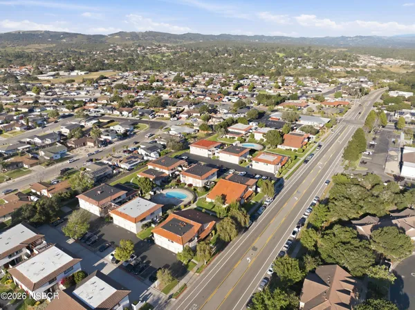$425,000 | 259 Burton Mesa Boulevard, Unit A, Lompoc, CA 93436