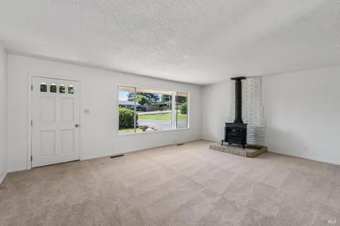 $789,000 | 6830 Giusti Road, Forestville, CA 95436