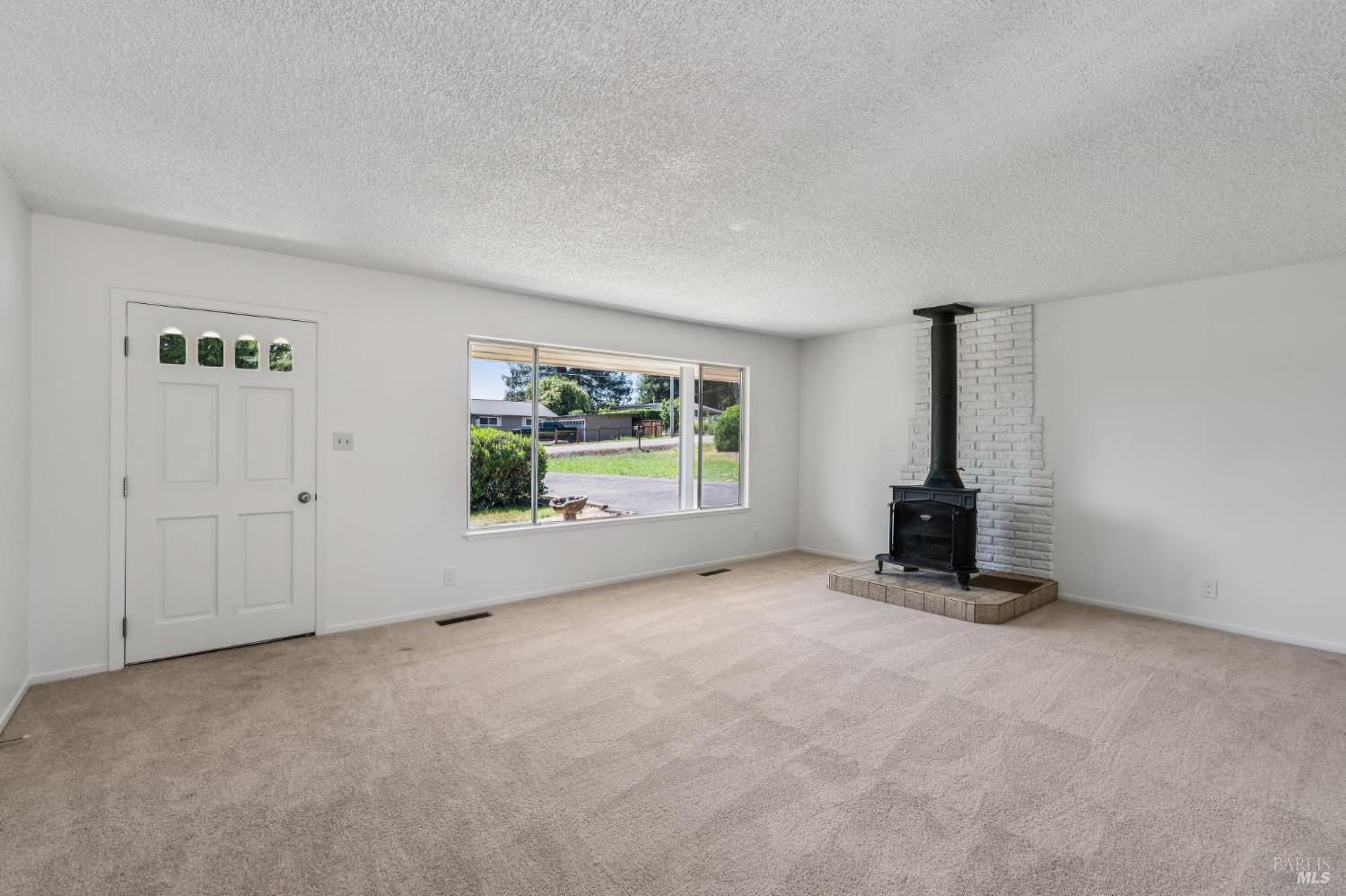 6830 Giusti Road Forestville, CA 95436 - Photo 12 of 56