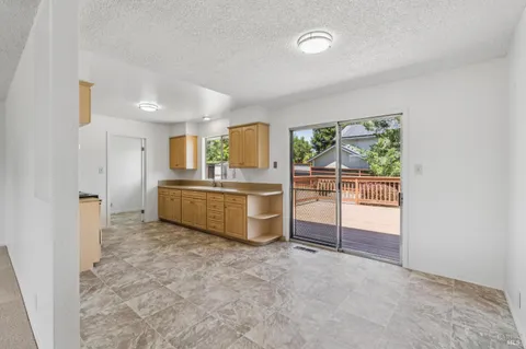 $789,000 | 6830 Giusti Road, Forestville, CA 95436