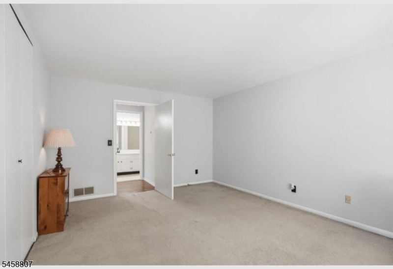 136 Changebridge Road, Unit N8 Montville, NJ 07045 - Photo 20 of 37 Gallery Image 20