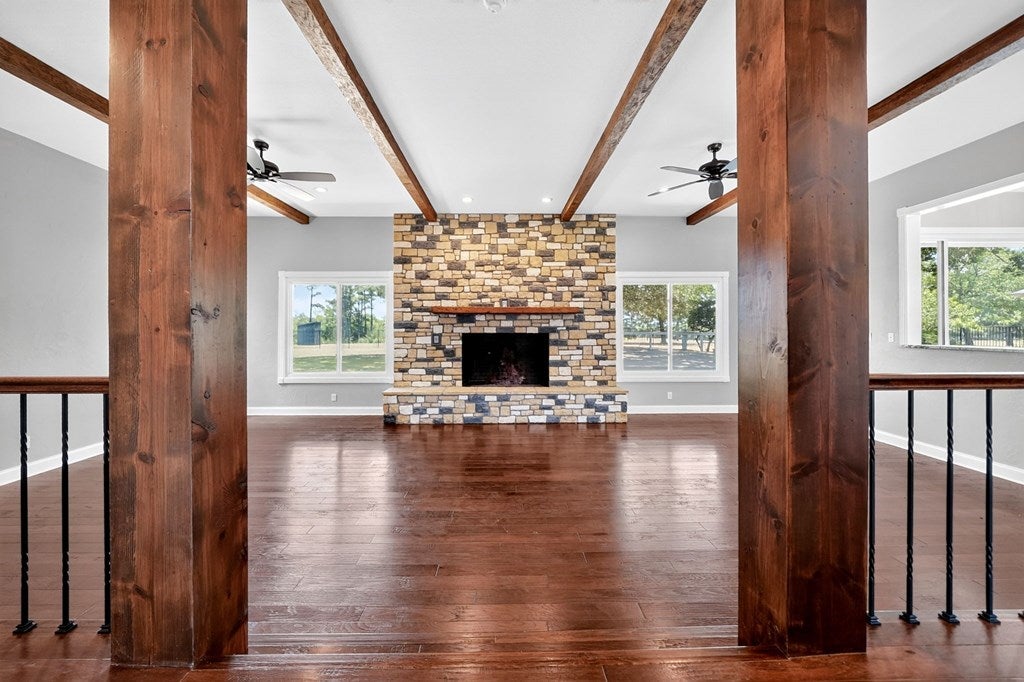 1201 Robbins Road Athens, TX 75751 - Photo 8 of 45 Gallery Image 8