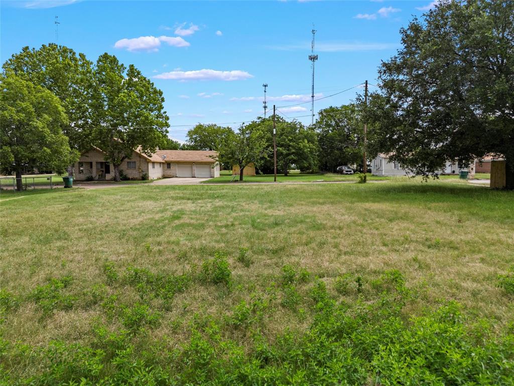 Tbd Pullen Street McGregor, TX 76657 - Photo 3 of 11