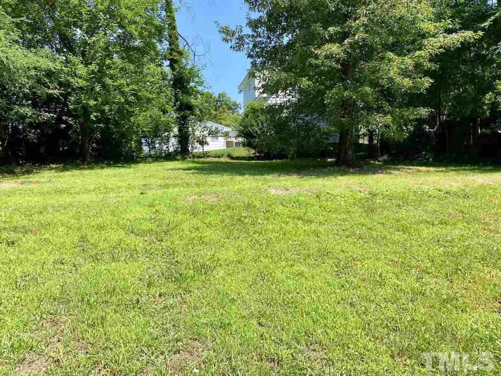 1504 North King Charles Road Raleigh, NC 27610 - Photo 17 of 28