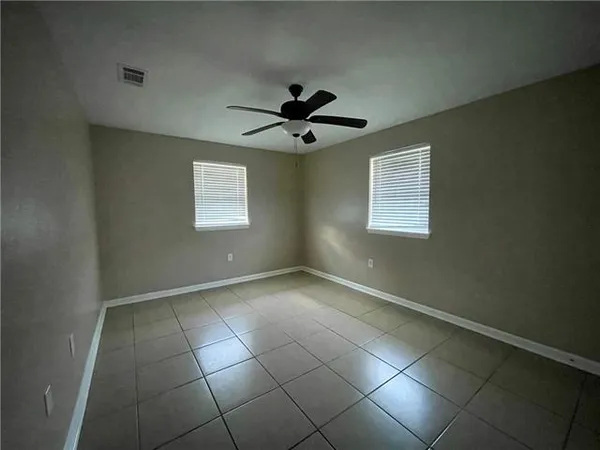 $1,695 | 114 8th Street, Chalmette, LA 70043