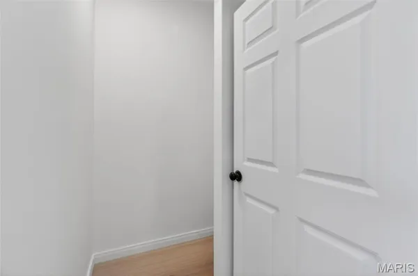 $489,000 | 4140 Burgen Avenue, St. Louis, MO 63116