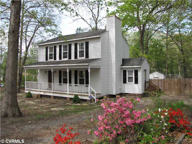 11700 Perdue Terrace Chester, VA 23831 - Photo 1 of 9 Exterior Front