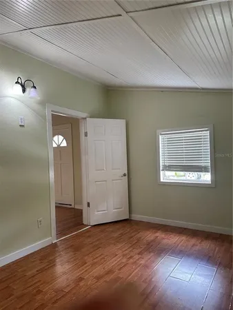 $1,750 | 109 Hibiscus Street, Unit 1, Tarpon Springs, FL 34689