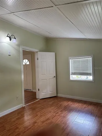 $1,675 | 109 Hibiscus Street, Unit 1, Tarpon Springs, FL 34689