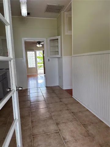 $1,675 | 109 Hibiscus Street, Unit 1, Tarpon Springs, FL 34689