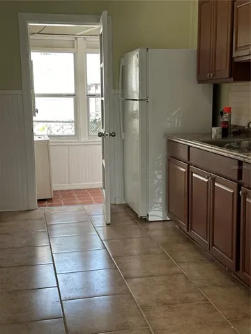 $1,675 | 109 Hibiscus Street, Unit 1, Tarpon Springs, FL 34689