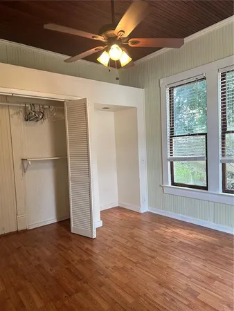 $1,750 | 109 Hibiscus Street, Unit 1, Tarpon Springs, FL 34689