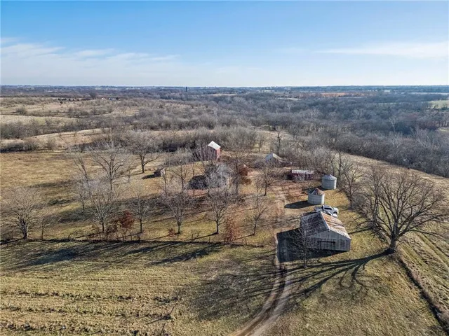 $550,000 | 4033 West 367th Street, Louisburg, KS 66053