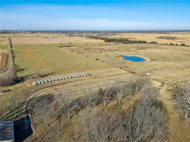 $550,000 | 4033 West 367th Street, Louisburg, KS 66053