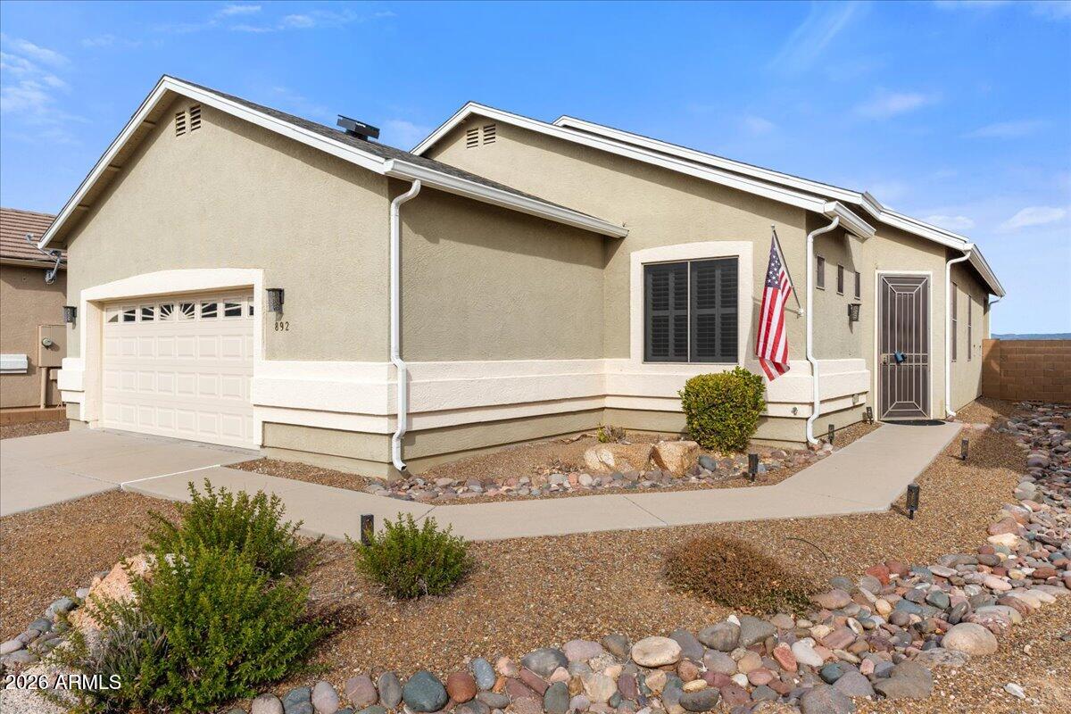892 West Deep Gorge Road Camp Verde, AZ 86322 - Photo 2 of 38 a view of a house with a yard
