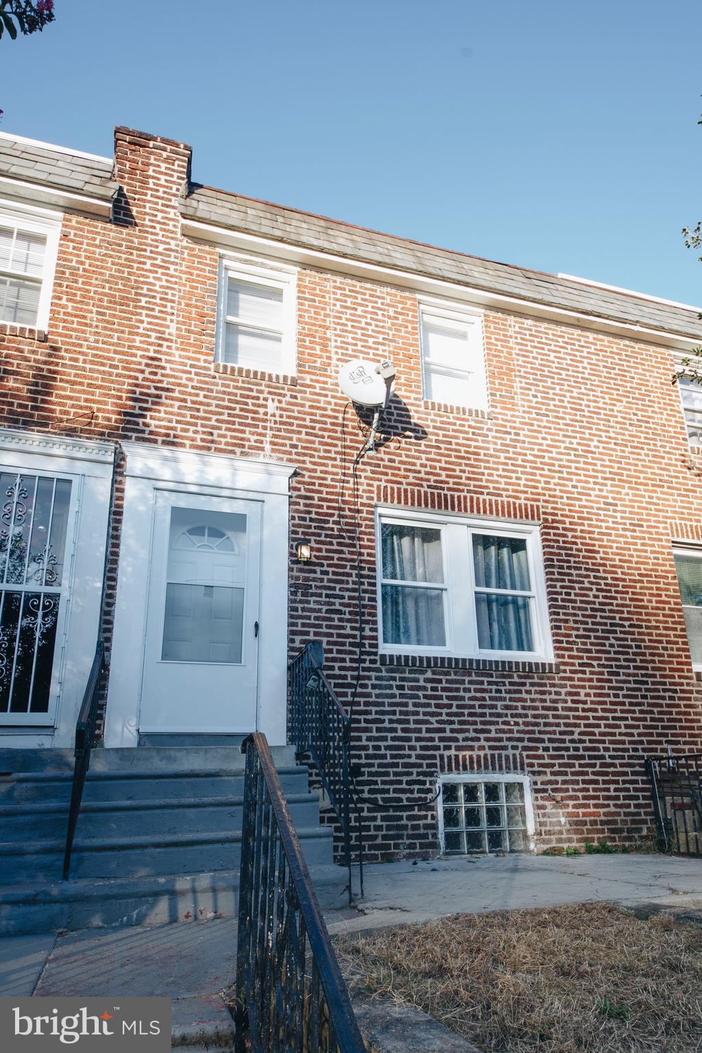 558 Raritan Street Camden, NJ 08105 - Photo 2 of 22 Gallery Image 2