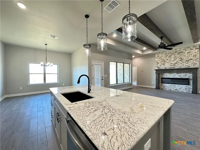 $549,000 | 302 Lee Mays Boulevard, Troy, TX 76579