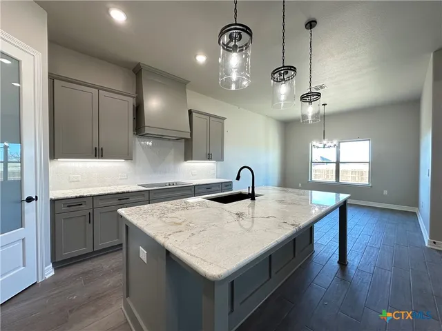 $549,000 | 302 Lee Mays Boulevard, Troy, TX 76579