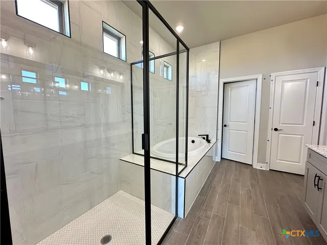 $549,000 | 302 Lee Mays Boulevard, Troy, TX 76579