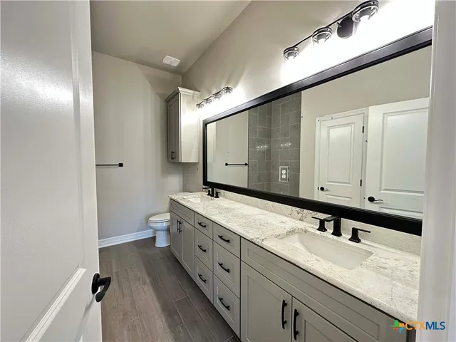 $549,000 | 302 Lee Mays Boulevard, Troy, TX 76579