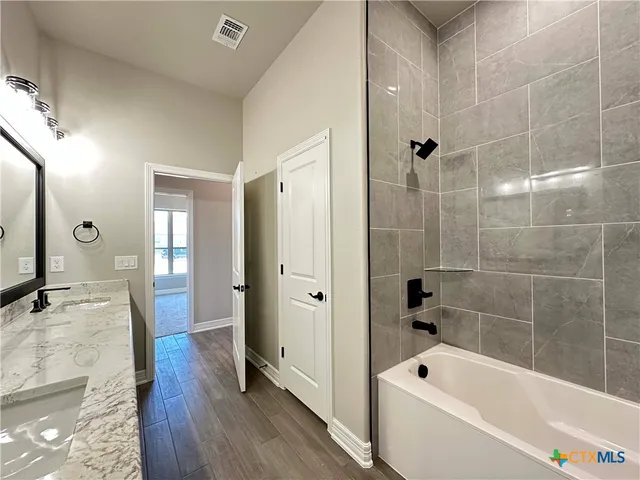 $549,000 | 302 Lee Mays Boulevard, Troy, TX 76579