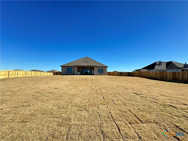 $549,000 | 302 Lee Mays Boulevard, Troy, TX 76579
