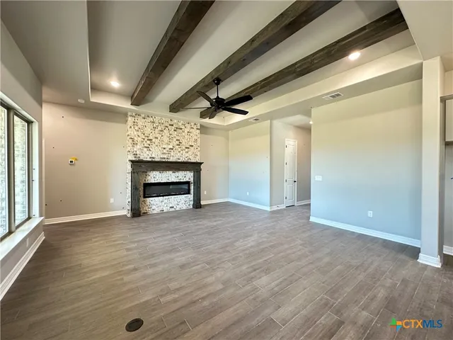 $549,000 | 302 Lee Mays Boulevard, Troy, TX 76579