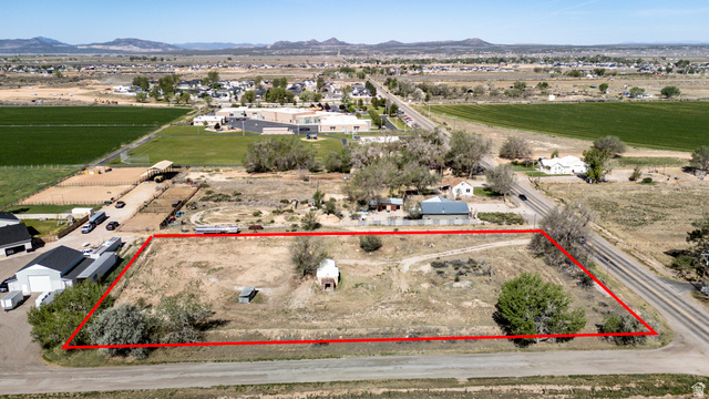 1211 West Midvalley Road Cedar City, UT 84721 - Photo 4 of 14 Expansive, undeveloped land parcel featuring a level topography
