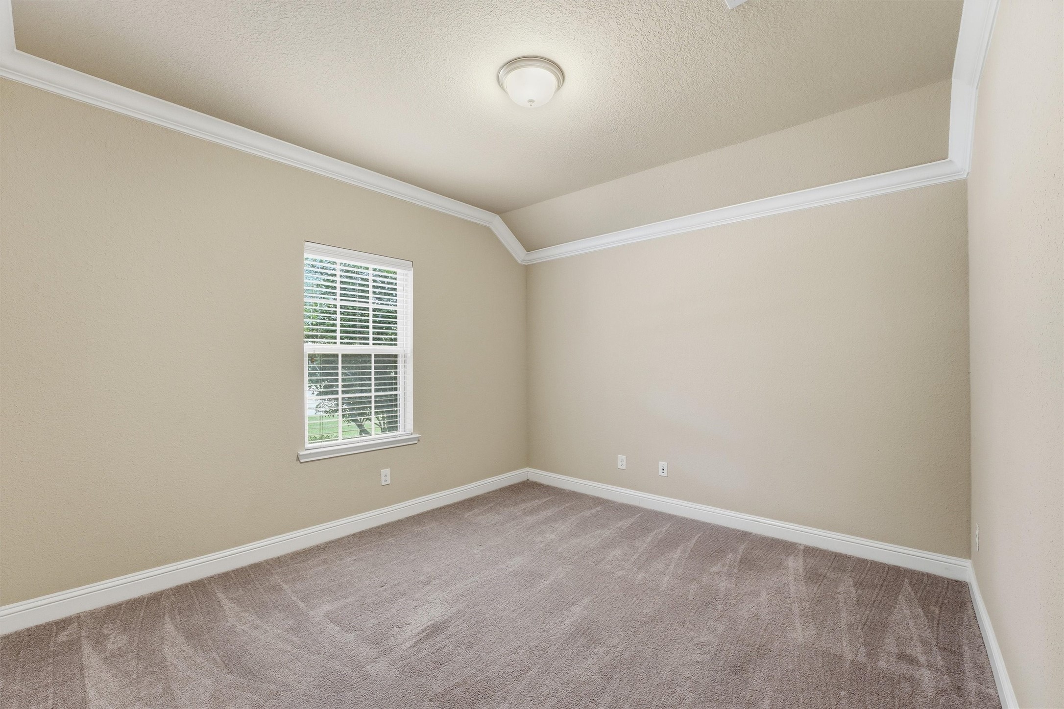 1911 Cedar Ridge Lane Pearland, TX 77089 - Photo 5 of 33 Private study with French doors that could easily become a 4th bedroom.