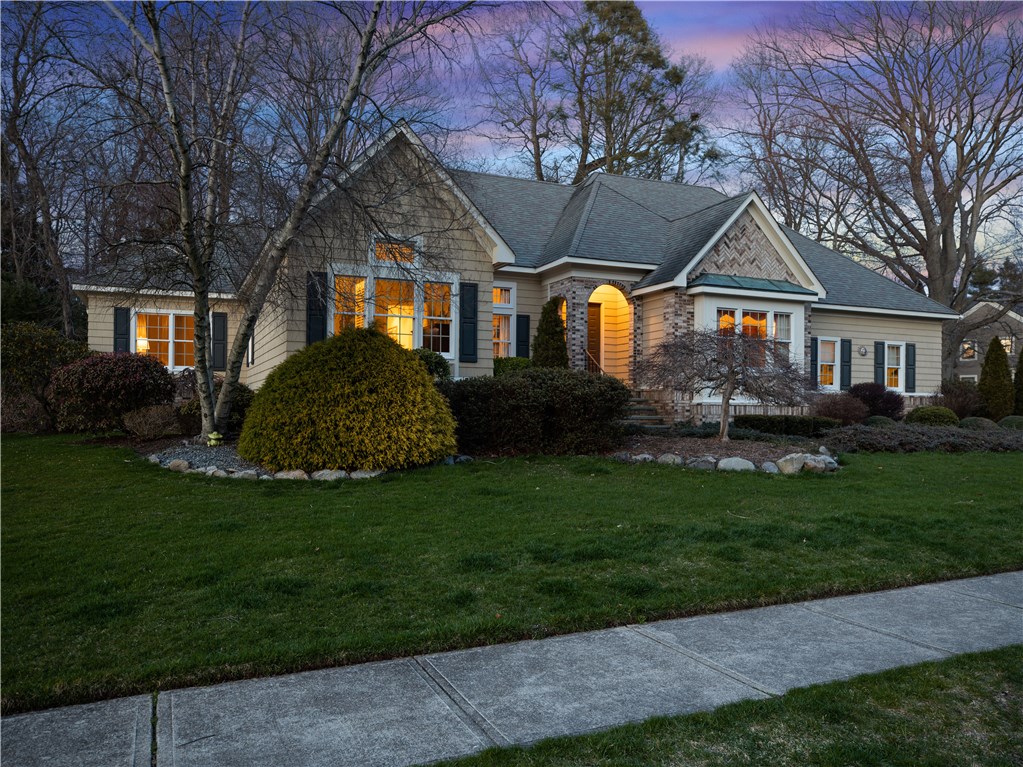 15 Great Road Barrington, RI 02806 - Photo 1 of 31 Gallery Image 1