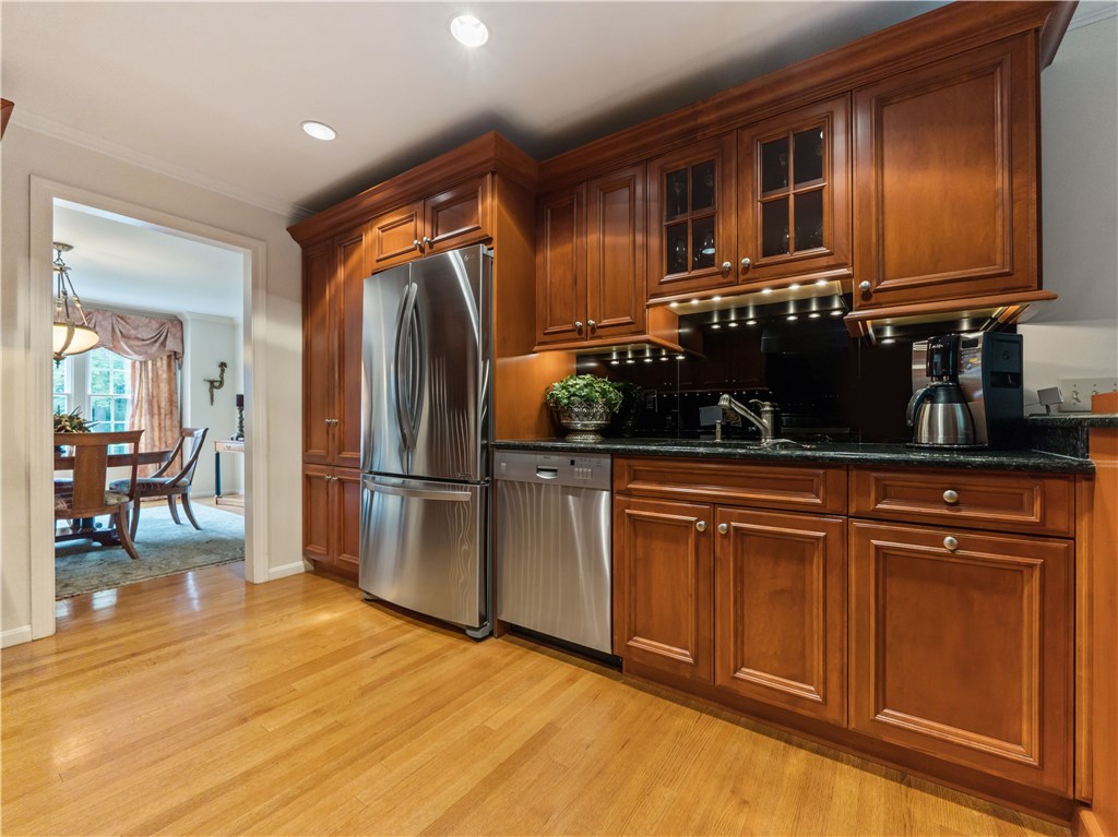 15 Great Road Barrington, RI 02806 - Photo 14 of 31 Gallery Image 14