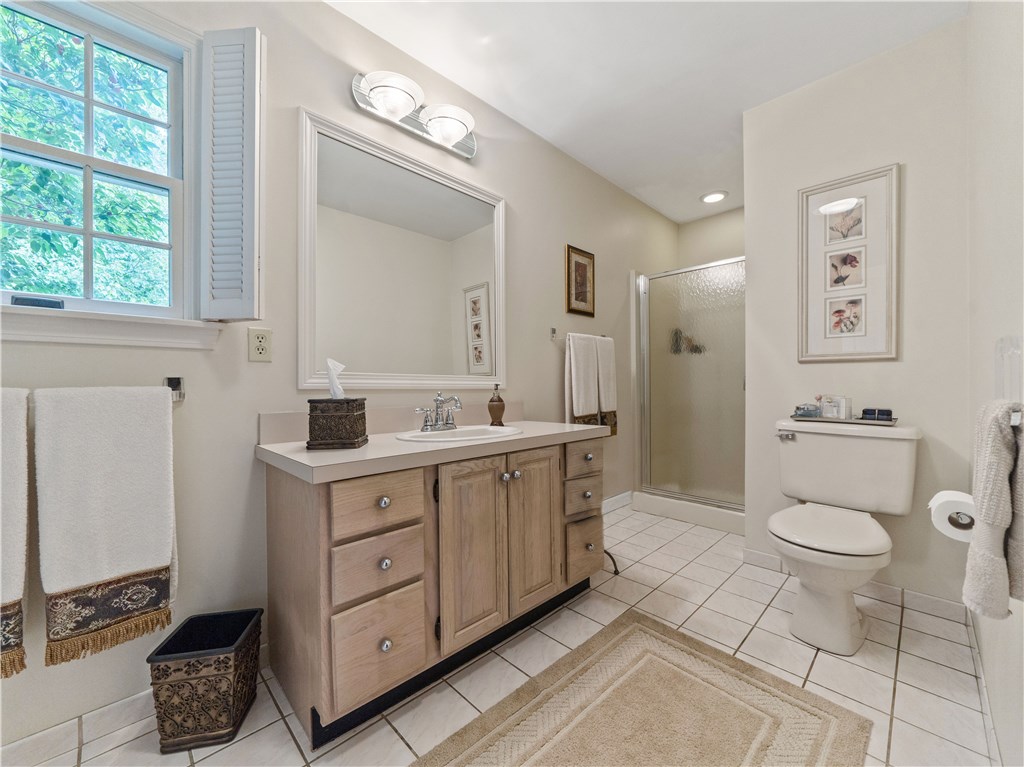 15 Great Road Barrington, RI 02806 - Photo 18 of 31 Gallery Image 18