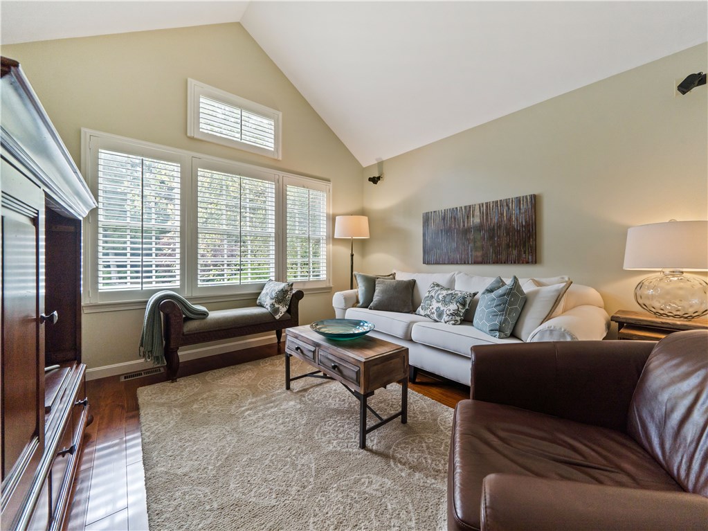 15 Great Road Barrington, RI 02806 - Photo 19 of 31 Gallery Image 19